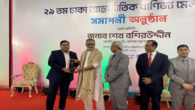 টানা চতুর্থবার পুরস্কার পেল নাভানা ফার্নিচার...