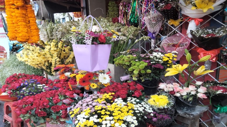 বিশ্ব ভালোবাসা দিবস এবং বসন্তের আগমনী বার্তা নিয়ে...