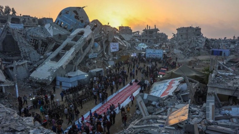 গাজায় ইসরাইলি ড্রোন হামলায় আরও ৩ ফিলিস্তিনি নিহত...