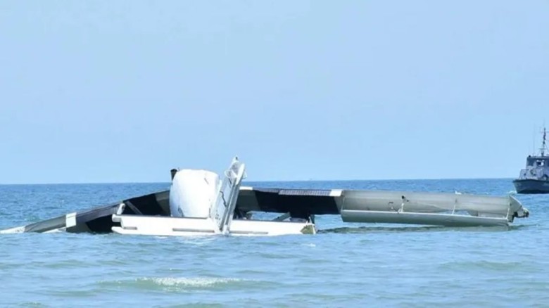 থাইল্যান্ডে বিমান বিধ্বস্ত, নিহত ০৬ পুলিশ কর্মকর্ত...