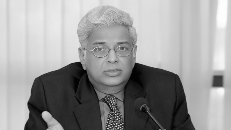 সাবেক প্রধান নির্বাচন কমিশনার (সিইসি) এ টি এম শামস...