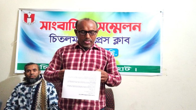 মানববন্ধনের অভিযোগ প্রত্যাখ্যান করে হানিফ শিকদারের সাংবাদিক সম্মেলন