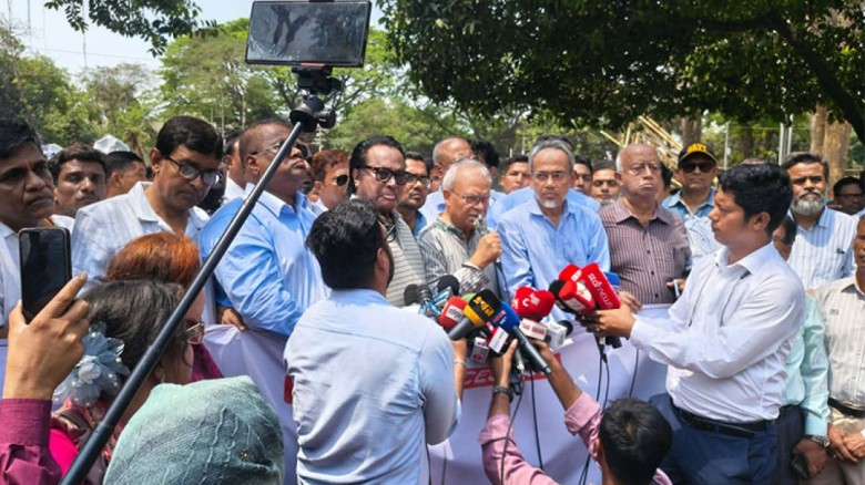 টিকাবিরোধী অপপ্রচার ও কুসংস্কারেই হামের প্রাদুর্ভাব বাড়ছে: রুহুল কবির রিজভী