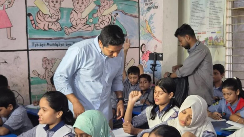 প্রাথমিক বিদ্যালয়ে সাড়ে ৩৪ হাজার প্রধান 